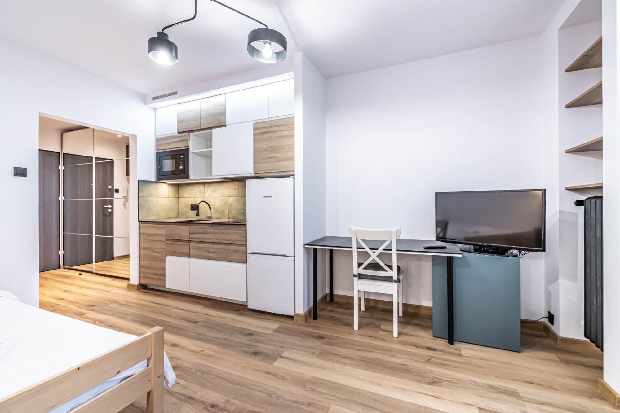 Modern Close To The Metro Leilighet Warszawa